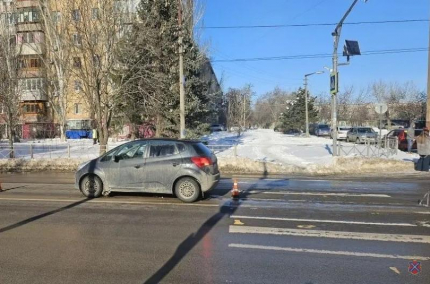 Автоледи за рулем иномарки сбила школьницу в Волжском