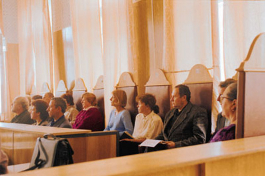 Присяжные оправдали волжанина, обвиненного в изнасиловании 13-летней девочки