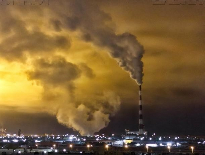Перед Днем России волжан травили сероводородом