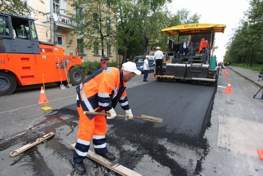 Дороги Волжского станут ровнее