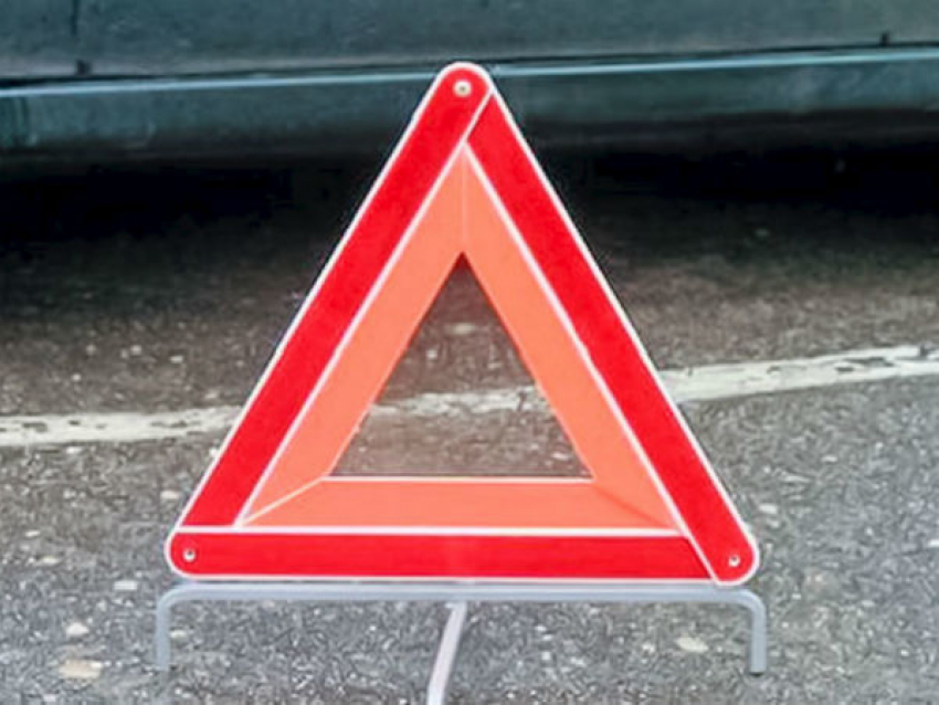 Под Волгоградом водитель насмерть сбил девушку