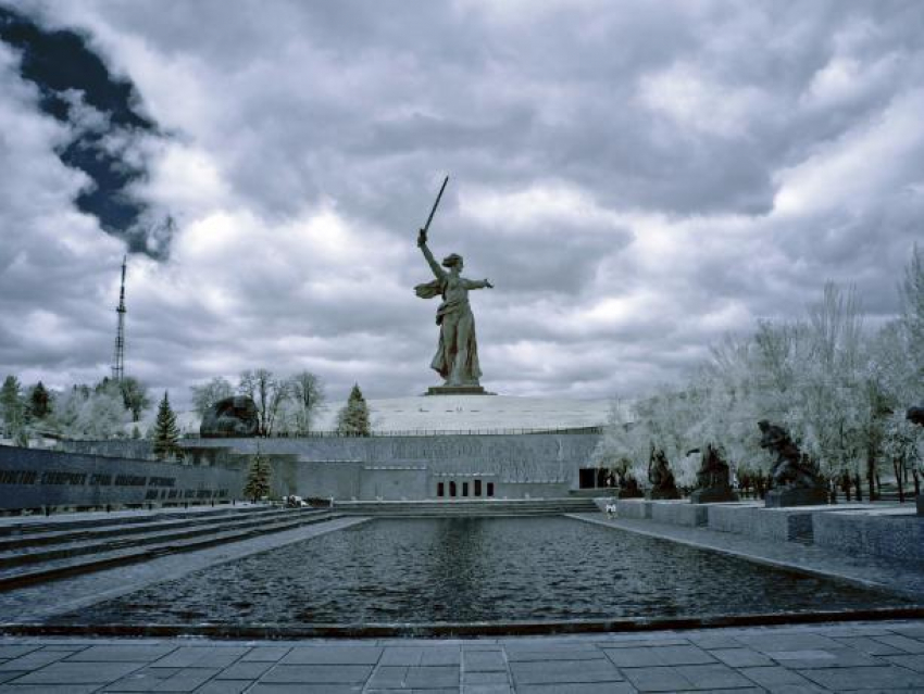 Волжане почтили память героев блокады Ленинграда