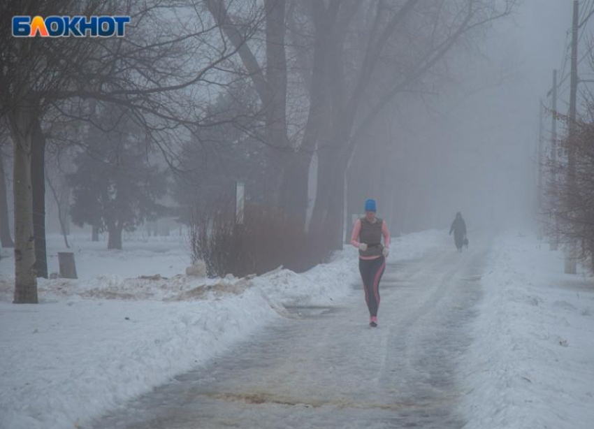 День тупости в Волжском будет дождливым: прогноз погоды