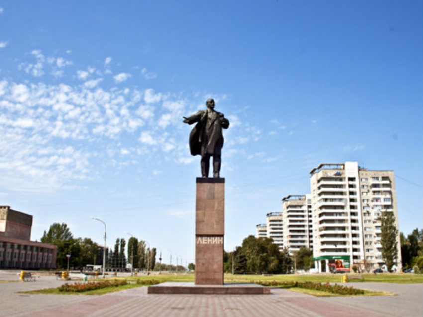 В Волжском планируется реконструкция площади Ленина