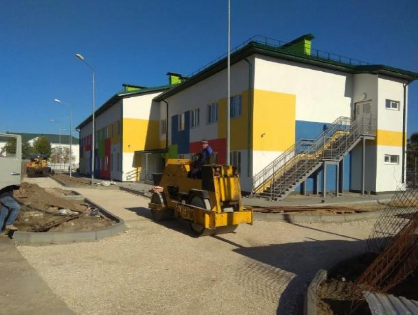 Новый детсад в хуторе Лебяжья Поляна планируют сдать в ноябре