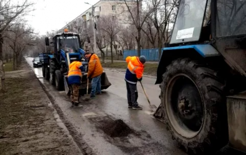 Волжский приводят в порядок после зимы