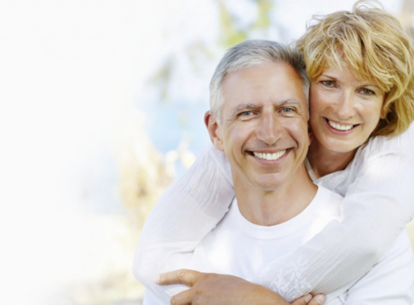 Импланты зубов в Москве 