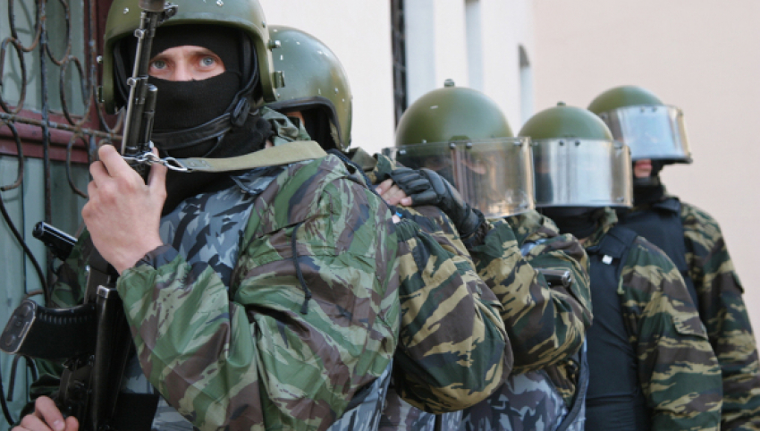В Волгоградском речпорту обезвредили «террористов"