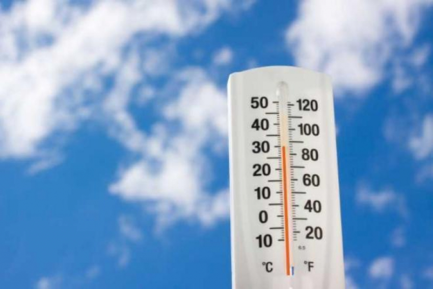 В Волжский пришла аномальная жара - термометры показывают + 42 