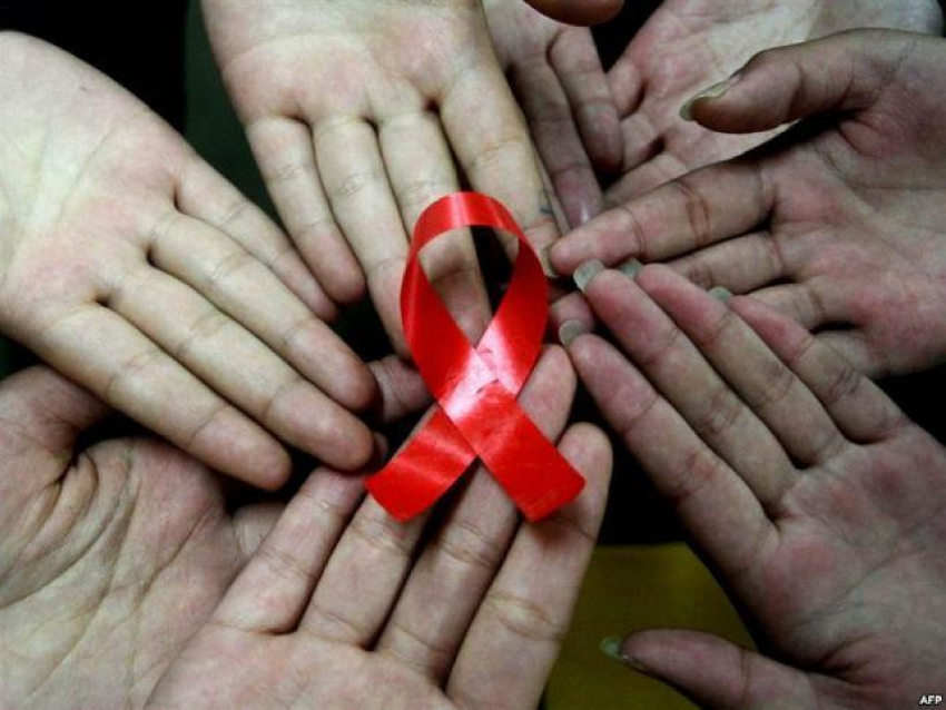С начала года в Волгоградской области носителями ВИЧ стали почти 900 человек