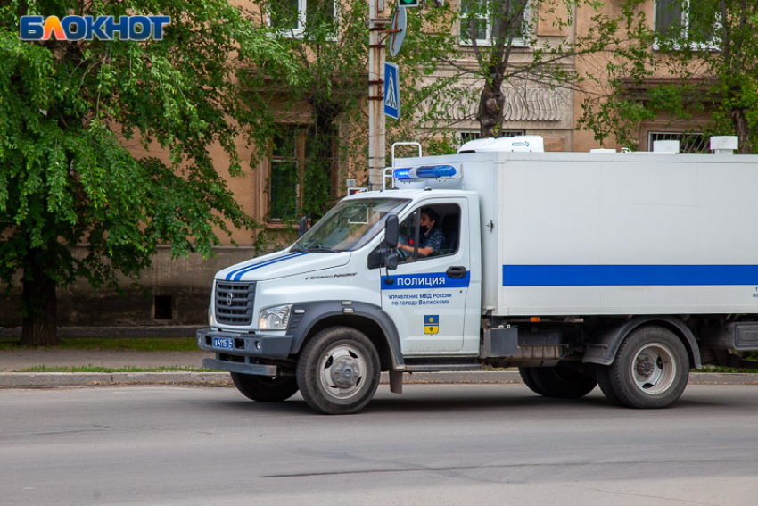 Ограбил и избил мать: горе-сын предстанет перед судом под Волжским