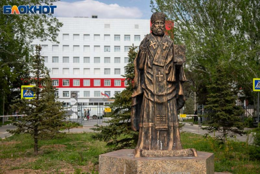 Кто самый высокооплачиваемый главврач Волжского? Облздрав опубликовал данные