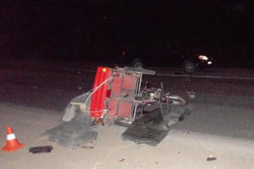 Астраханец по дороге в Волжский сбил 80-летнего мопедиста