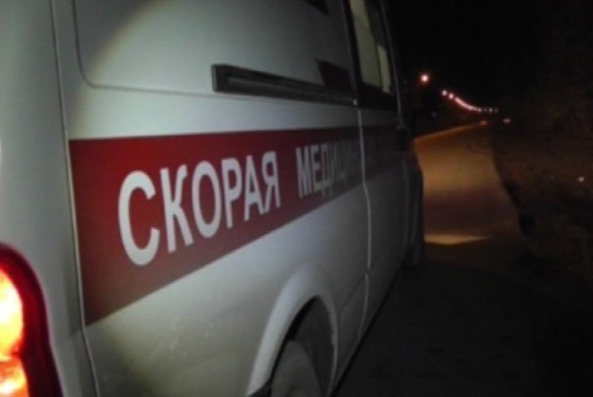 Под Волгоградом пьяный водитель бросил на месте ДТП пострадавшую пассажирку
