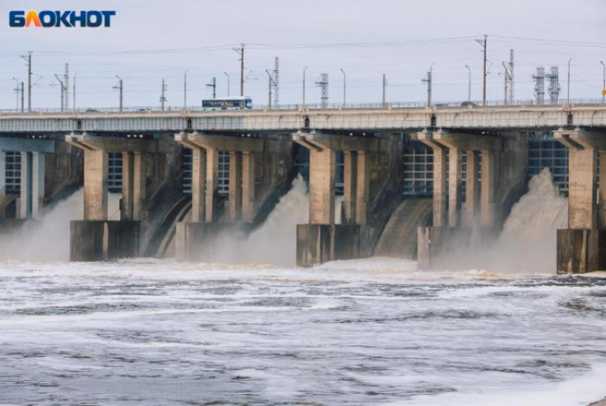 Ограничения на Волжской ГЭС снова продлили до конца июня