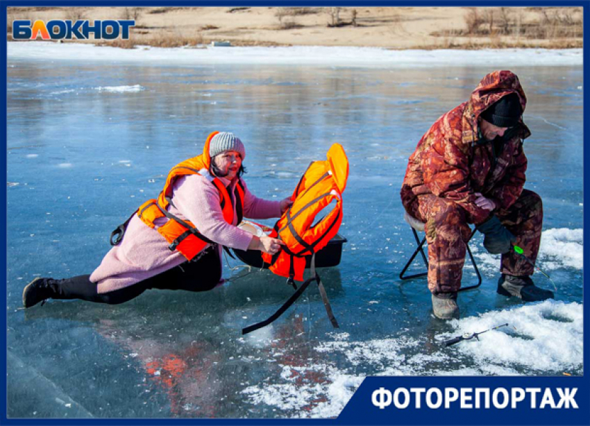 На кромке льда: как журналисты «Блокнот Волжский» рыбаков спасали