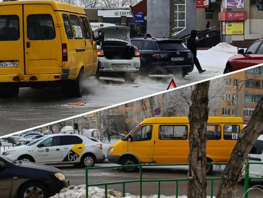 Маршрутка с пассажирами врезалась в такси на перекрестке в Волжском