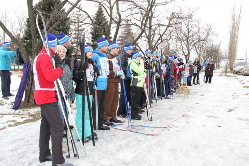 Для «Лыжни России» в Волжском снег собирали по оврагам 