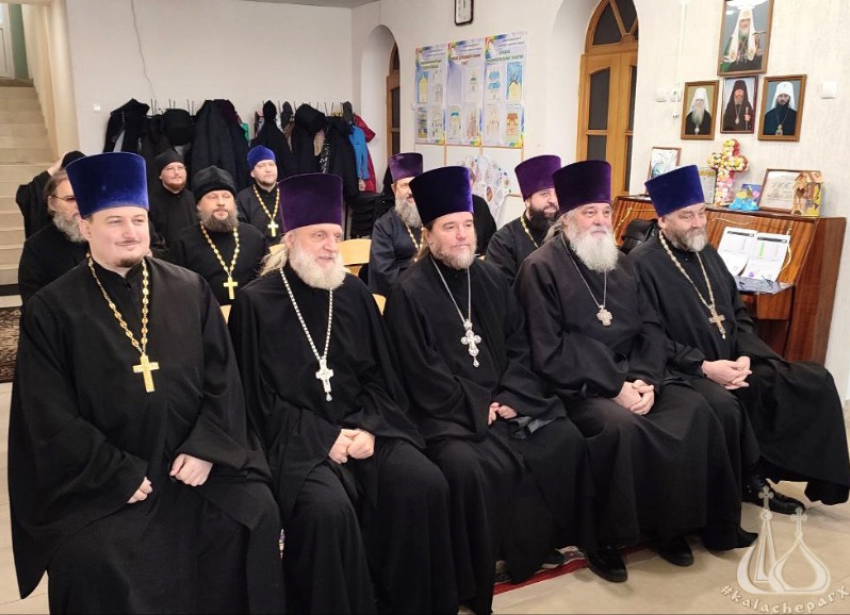 В Волжском состоялось ежегодное собрание духовенства