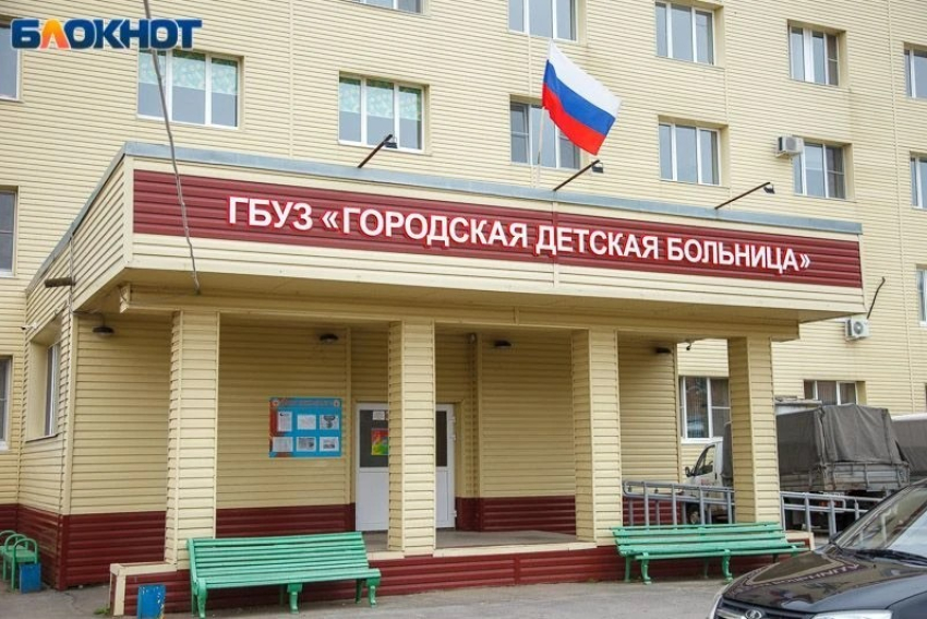Курить нельзя, лечиться как скажет врач: Облздрав очень расплывчато рассказал о скандале в детской больнице Волжского