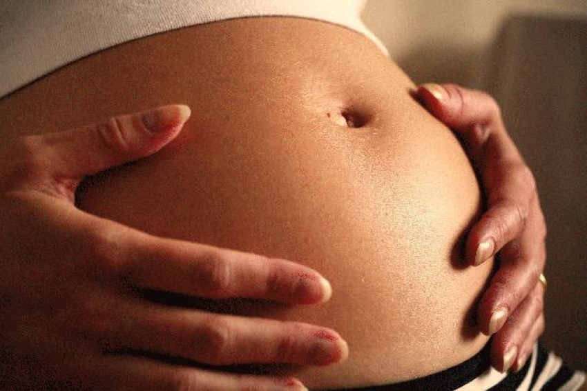 Медики отговорили пять тысяч волгоградок делать аборт