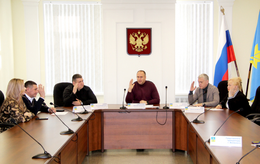 Волжской школе отдадут в пользование новенький ПАЗ для поездок на экскурсии и соревнования