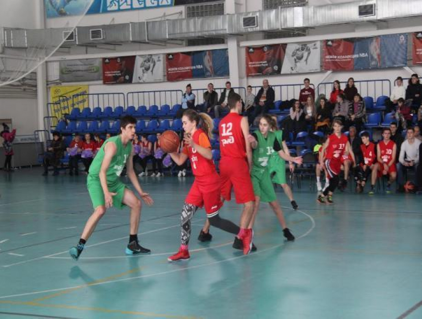 Лучшие баскетболисты Волжского сыграли «Матч Звезд"
