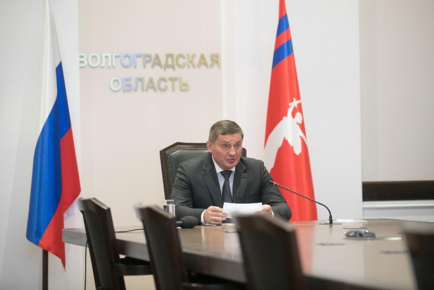 Новые задачи по борьбе с COVID-19 поставил губернатор Волгоградской области