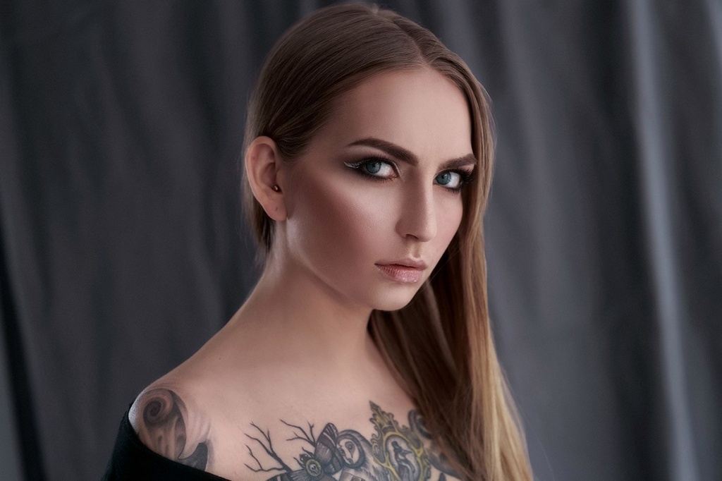 Татуировки на интимных местах: фото женских тату